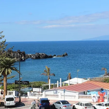 Grosse In Puerto De Santiago Und Meerblick * بويرتو دي سانتياغو